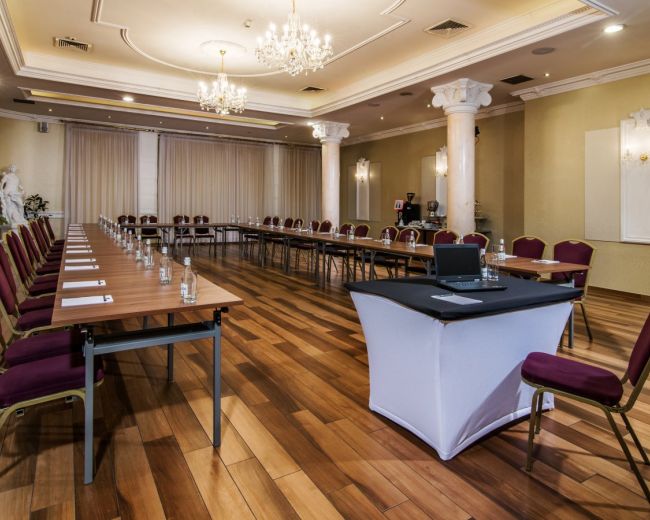 Konferencje