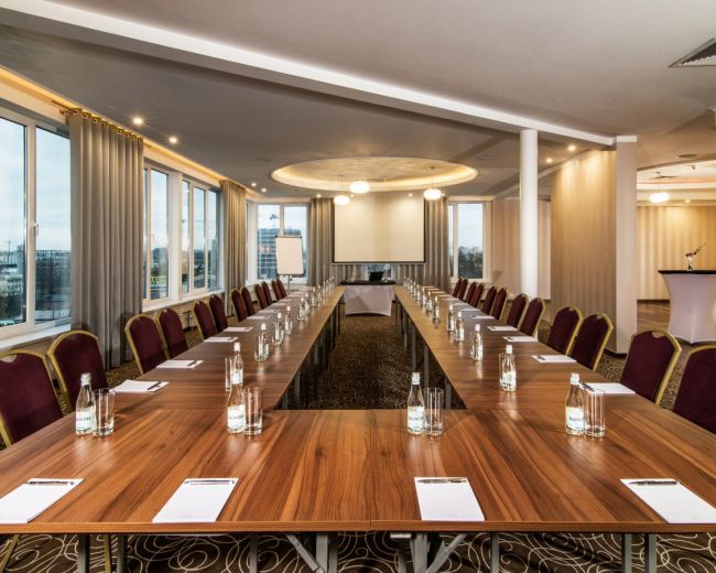 Konferencje