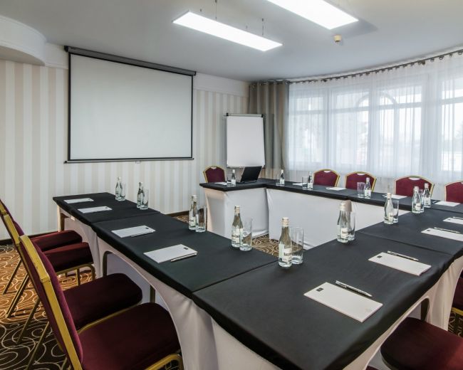 Konferencje
