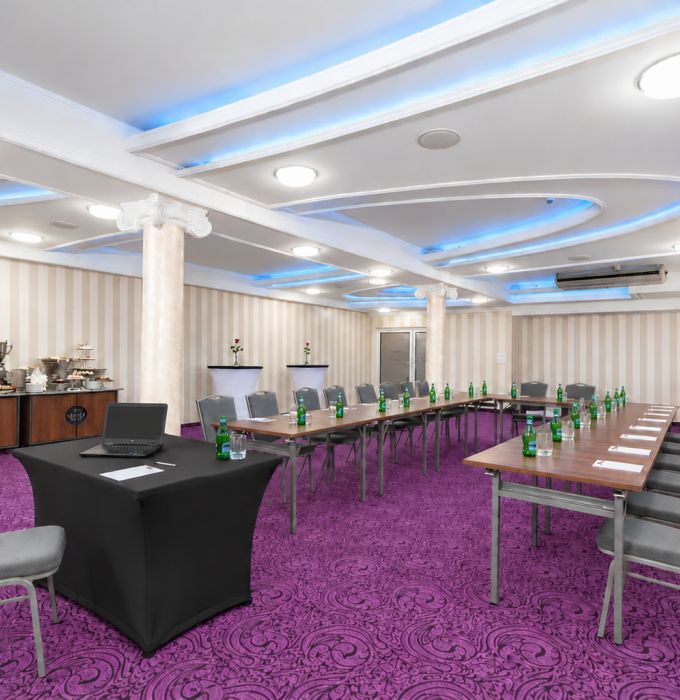 Sala Lustrzana II