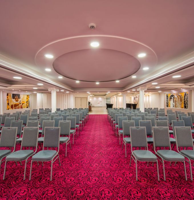 Sala Witrazowa