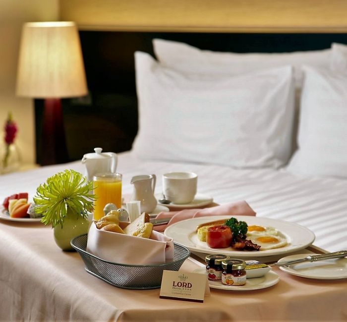 Room Service</br>na życzenie Gości